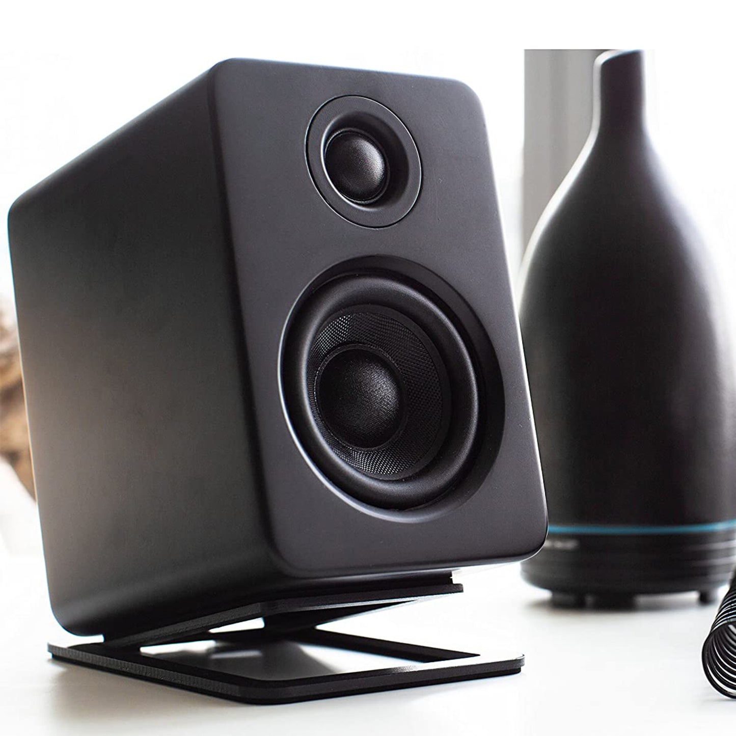 Metal Desktop Speaker Stands for Small Speakers, Tilted Tabletop Steel Computer Speaker Stands, Black (Pair)